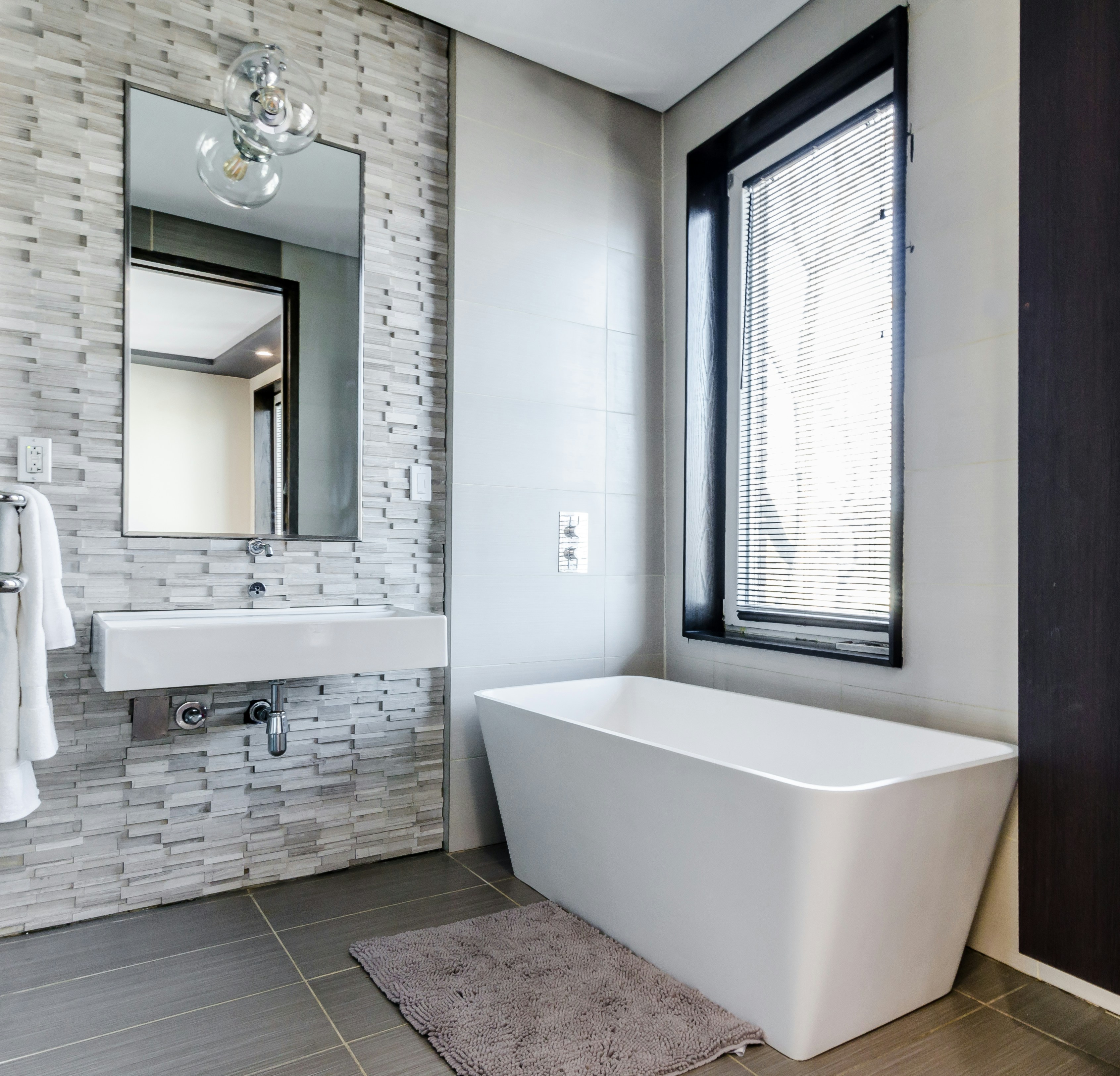 Finished reglazed bathtub